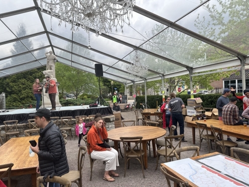 2023-04-29B0DEB850-48A8-433D-9BDF-F8E278F35366 1 105 c